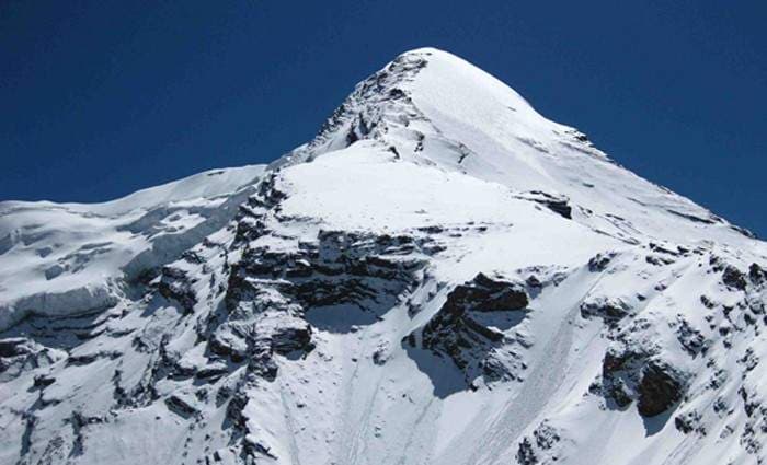 Pisang Peak Climbing